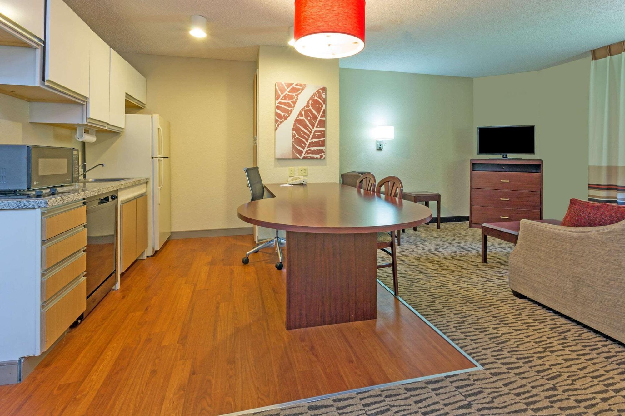 Mainstay Suites Northbrook Вілінг Екстер'єр фото