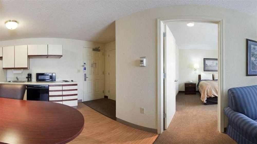 Mainstay Suites Northbrook Вілінг Екстер'єр фото